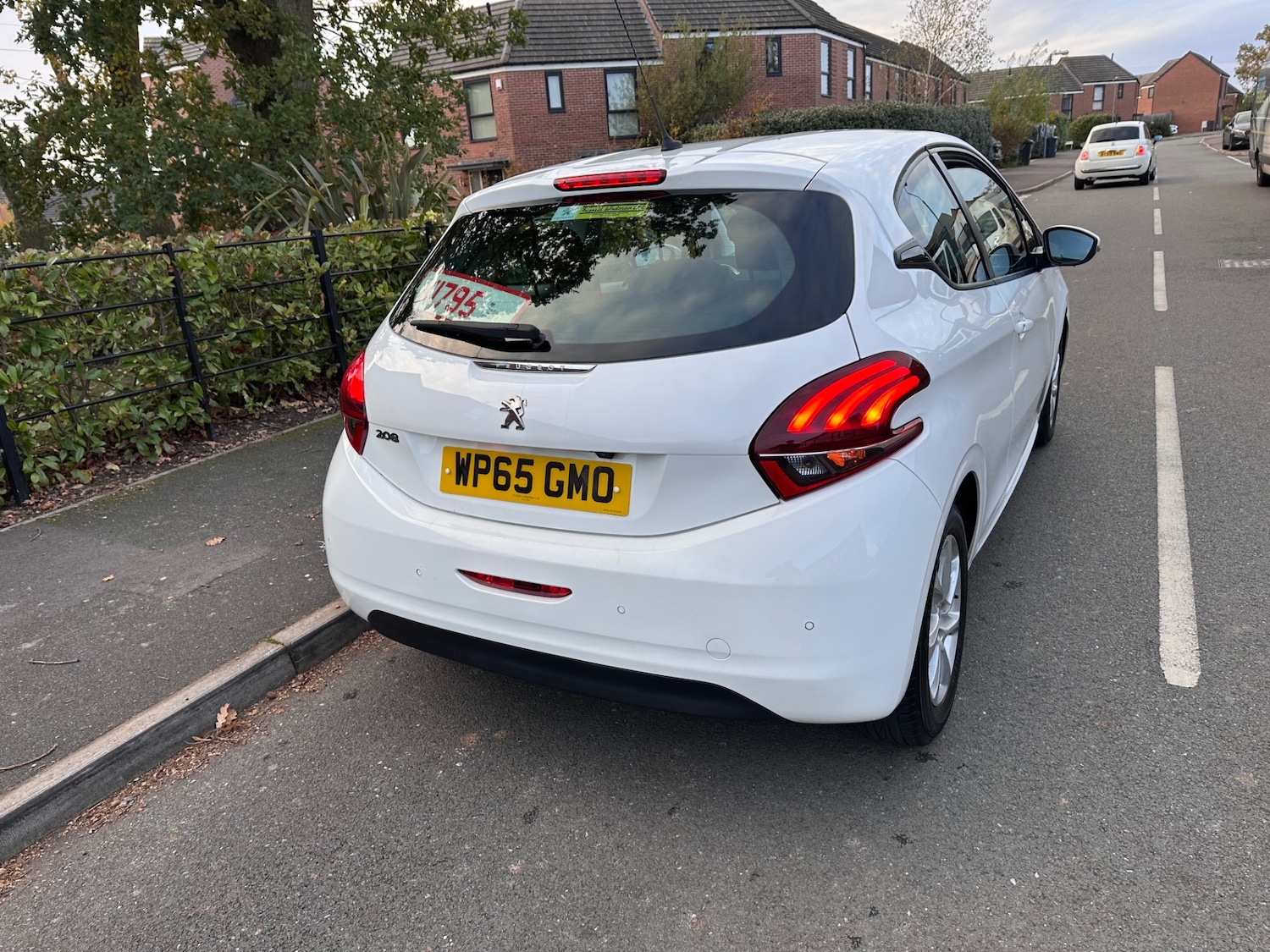 Used Peugeot 208 2015 for sale - 76384943: Photo 7