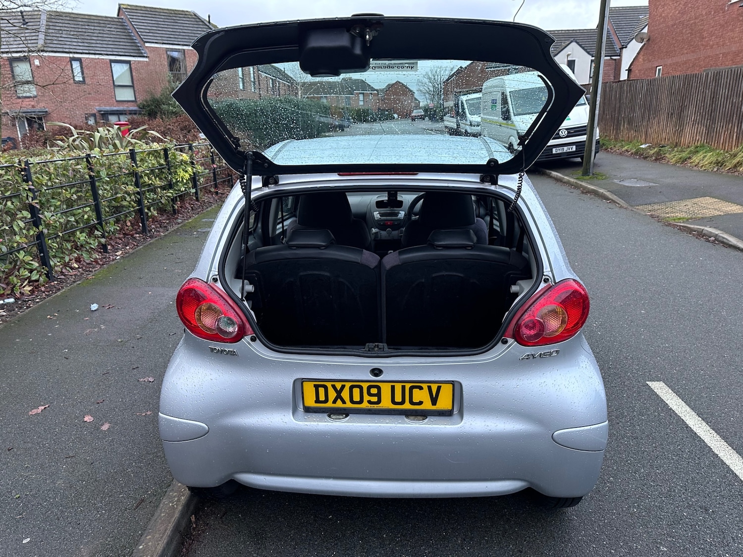 Used Toyota AYGO 2009 for sale - 77189426: Photo 14