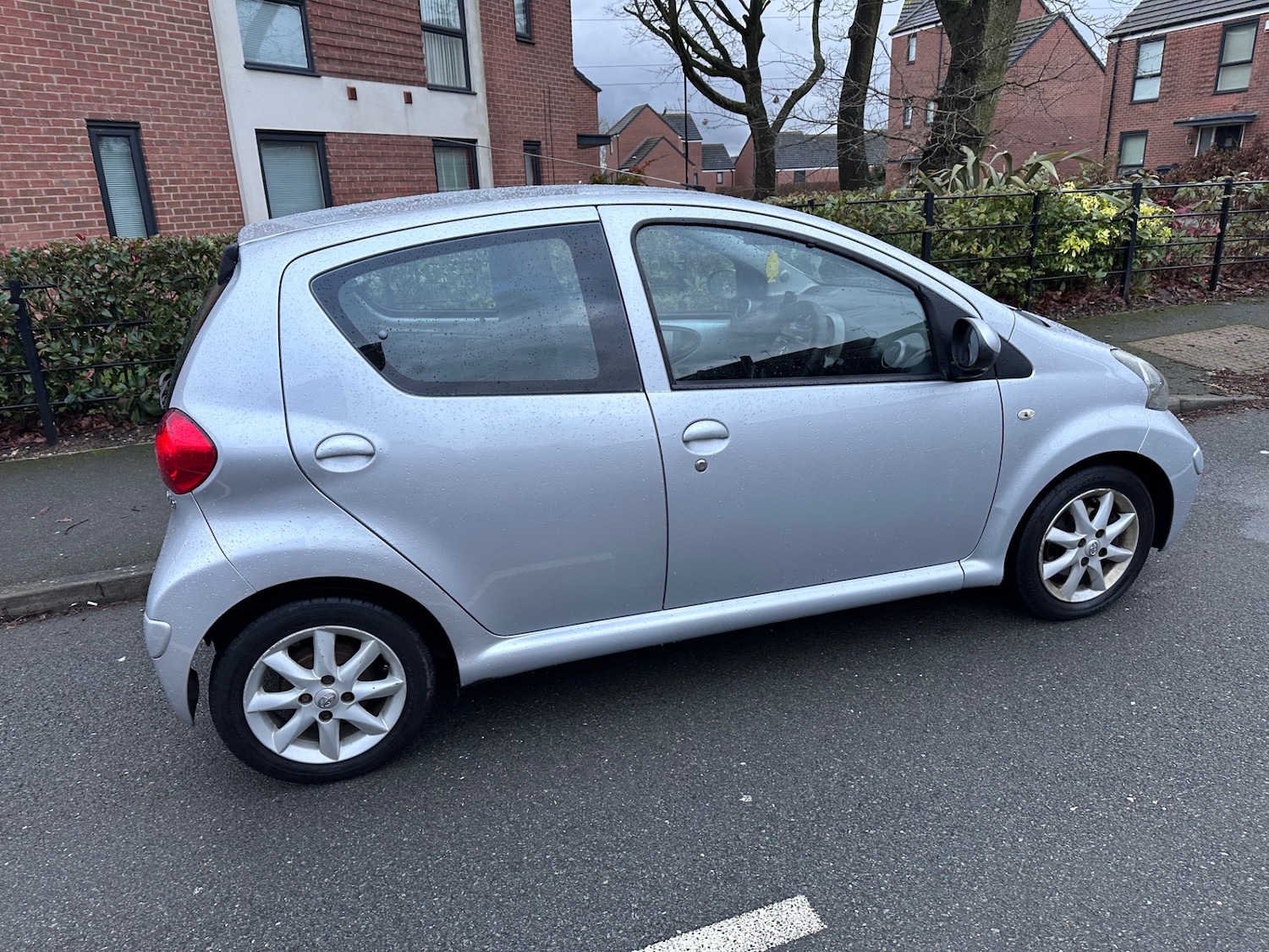 Used Toyota AYGO 2009 for sale - 77189426: Photo 3
