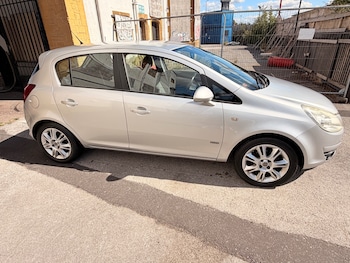 Used Vauxhall Corsa 2008 for sale - 79442594: Photo