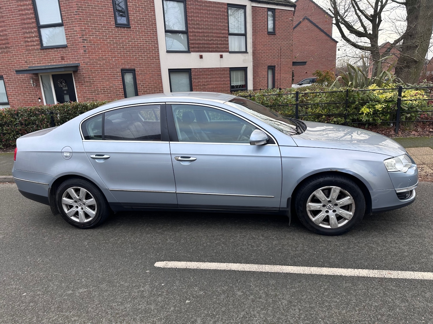 Used Volkswagen Passat 2006 for sale - 77074997: Photo 2