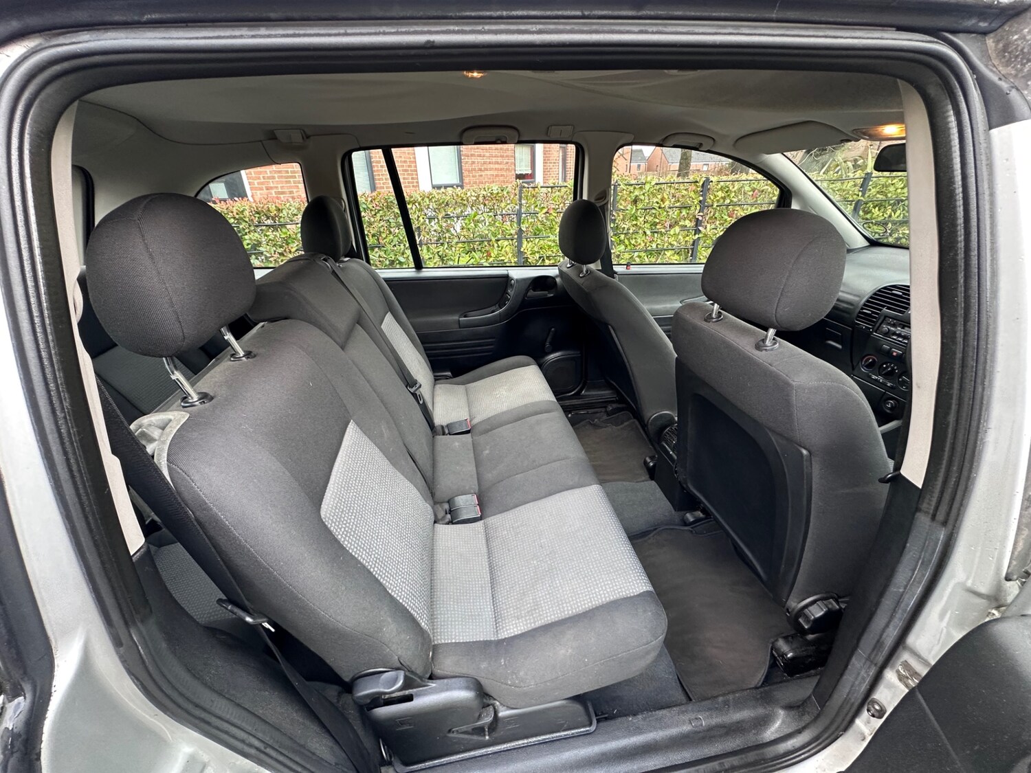 Used Vauxhall Zafira 2004 for sale - 77522381: Photo 7