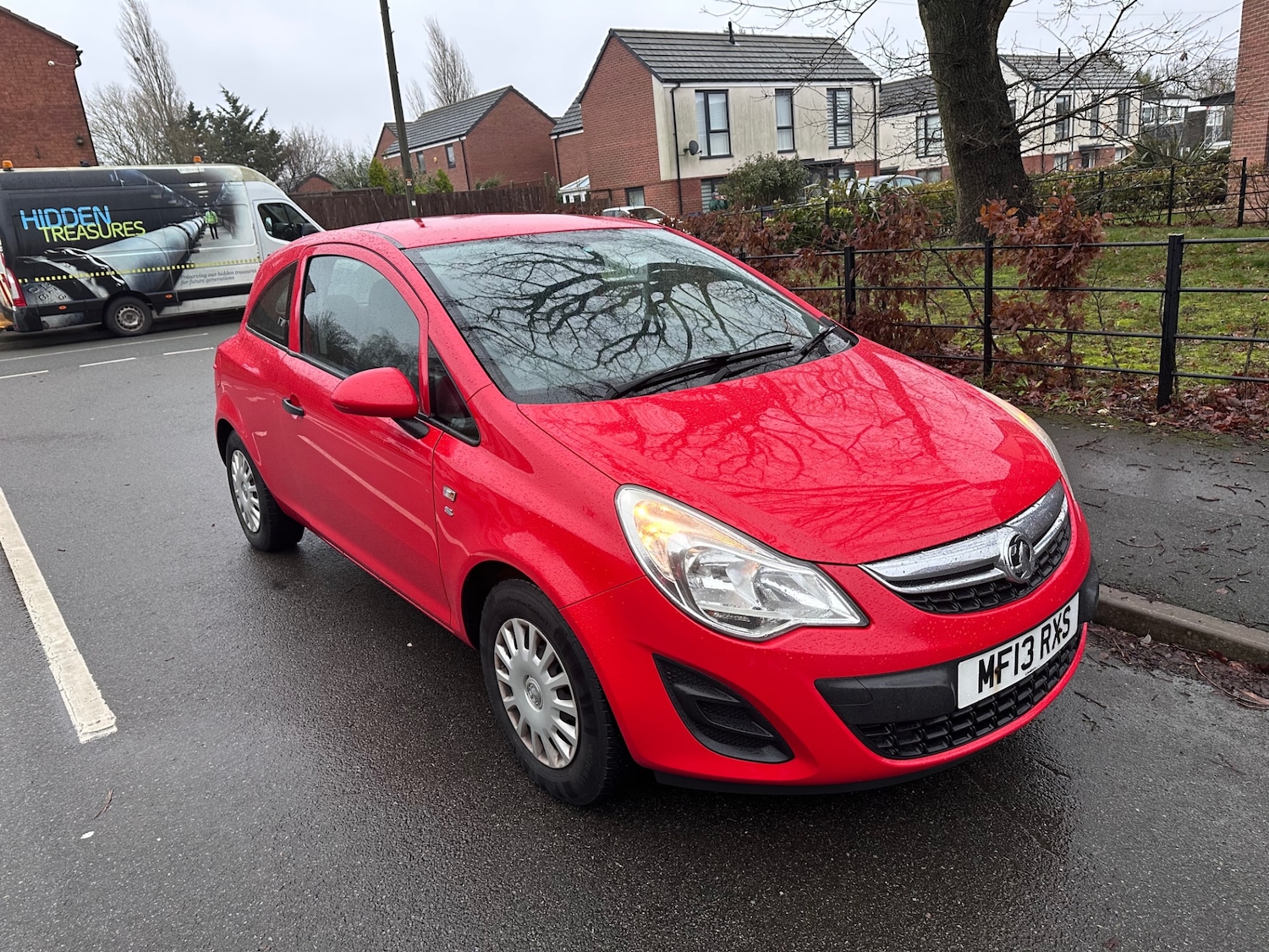 Used Vauxhall Corsa 2013 for sale - 77278095: Photo 2