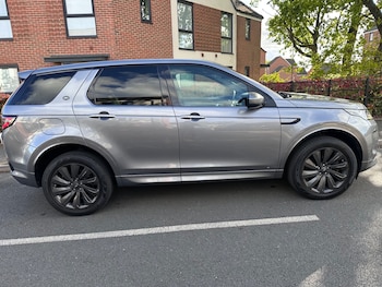 Used Land Rover Discovery Sport 2019 for sale - 78585459: Photo