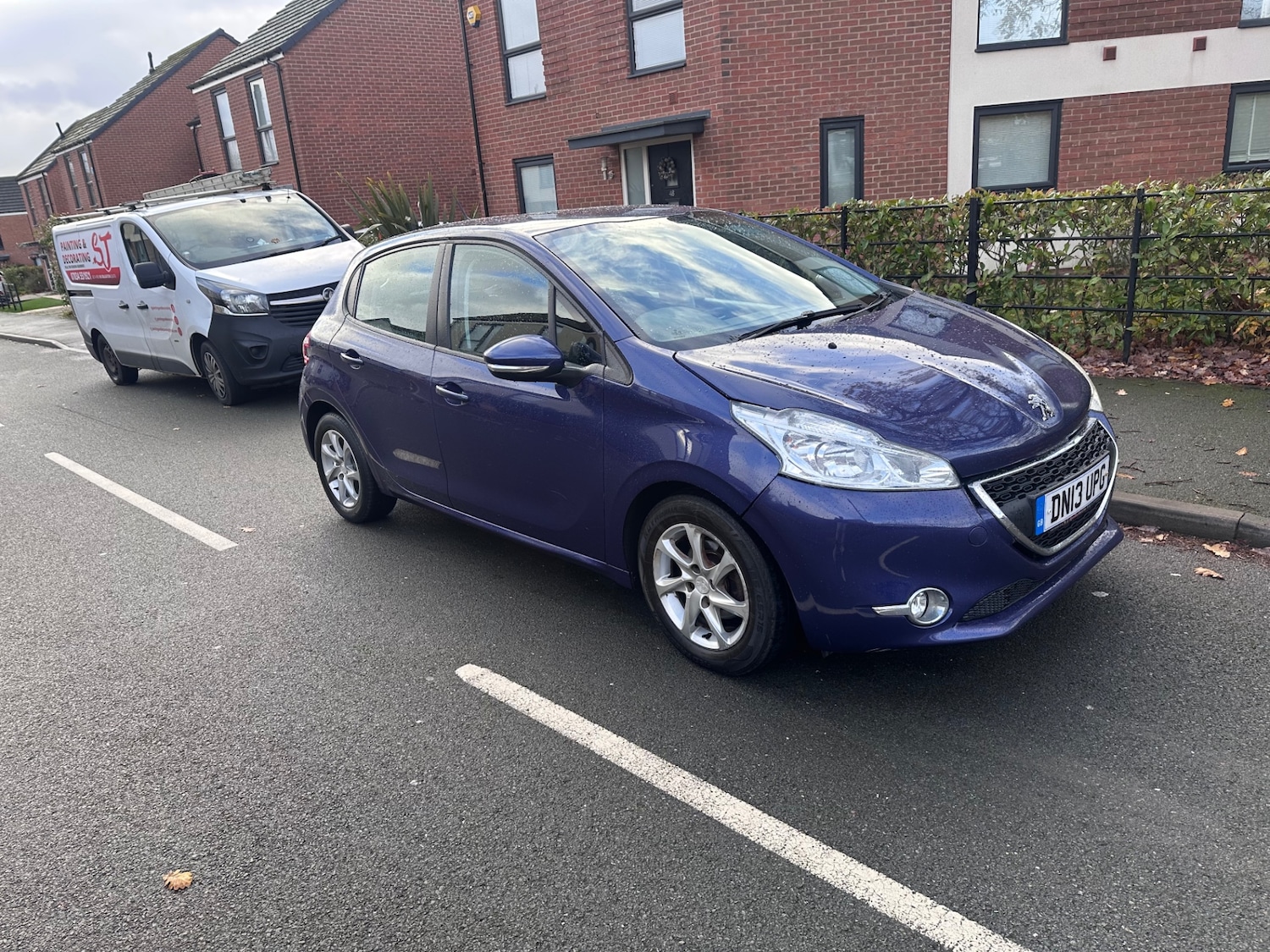 Used Peugeot 208 2013 for sale - 76845626: Photo 2
