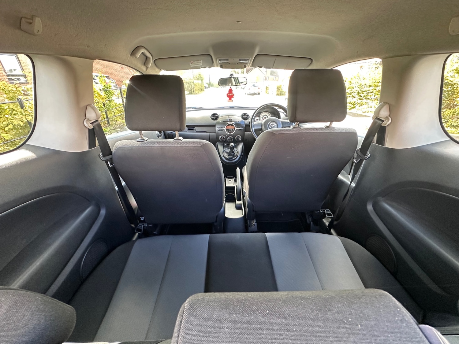 Used Mazda Mazda2 2010 for sale - 76831717: Photo 12