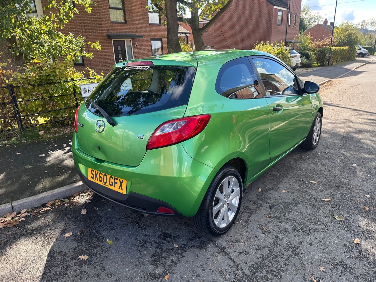 Used Mazda Mazda2 2010 for sale - 76831717: Photo 4