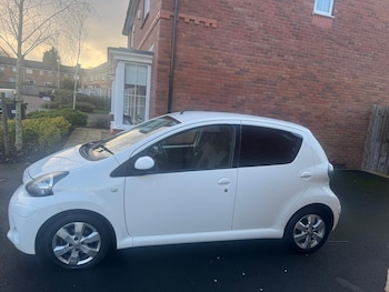 Used Toyota AYGO 2013 for sale - 77459774: Photo