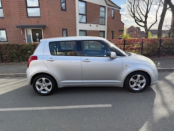 Used Suzuki Swift 2007 for sale - 78377847: Photo