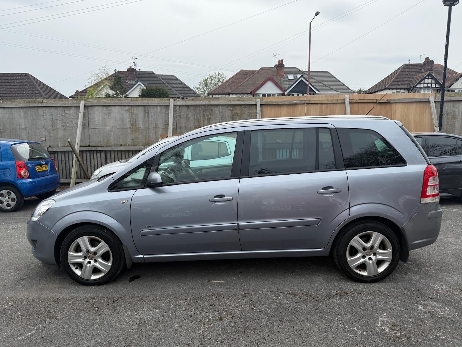 Used Vauxhall Zafira 2009 for sale - 78223229: Photo 1
