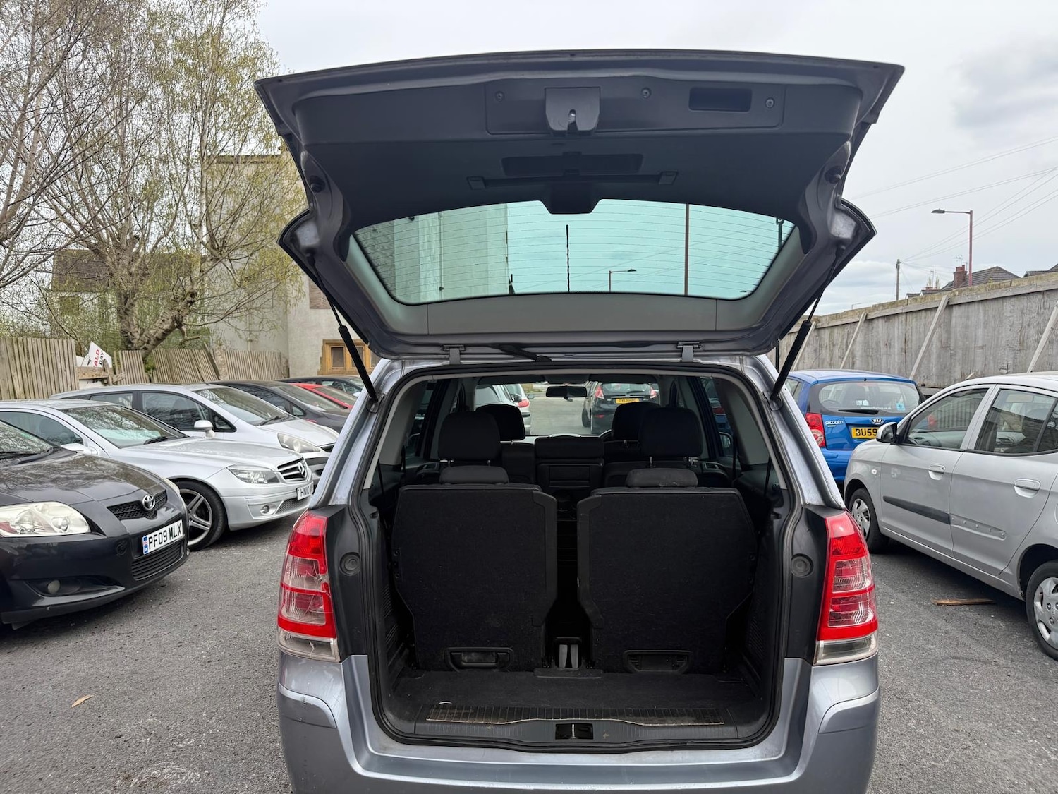 Used Vauxhall Zafira 2009 for sale - 78223229: Photo 11