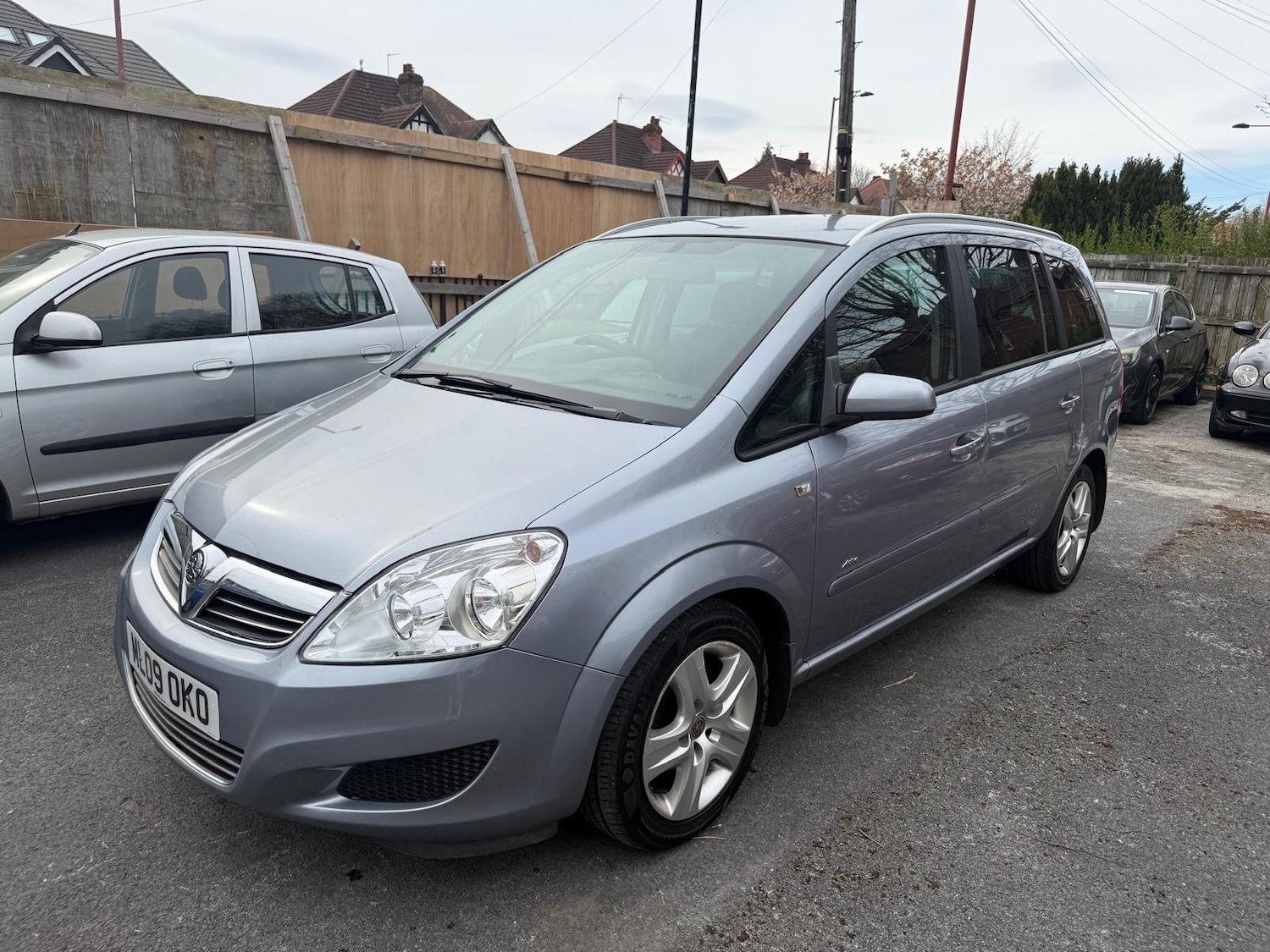 Used Vauxhall Zafira 2009 for sale - 78223229: Photo 2