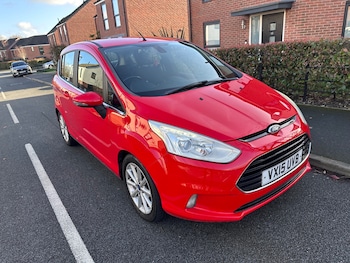 2015 (15) - 1.0 EcoBoost 120 Titanium 5dr