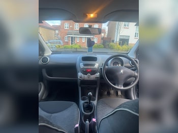 Used Peugeot 107 2010 for sale - 77459760: Photo