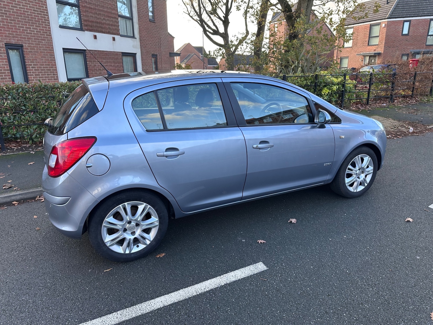 Used Vauxhall Corsa 2009 for sale - 76671717: Photo 4