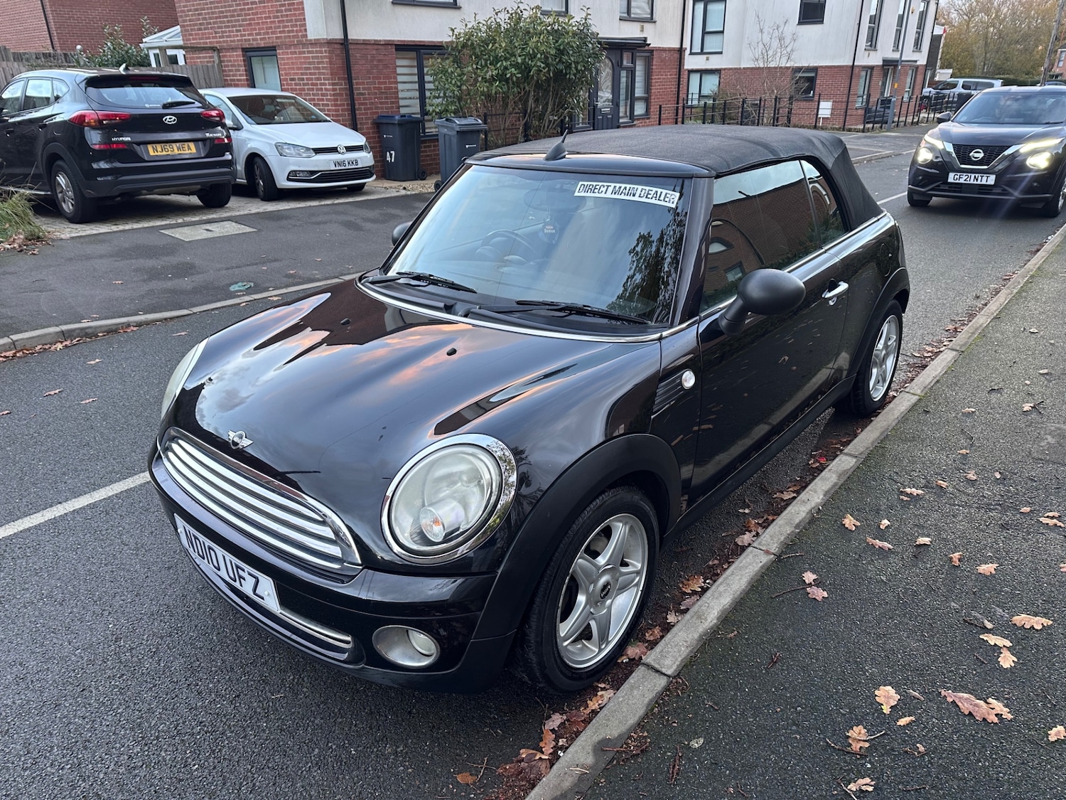 Used MINI Convertible 2010 for sale - 76671157: Photo 5