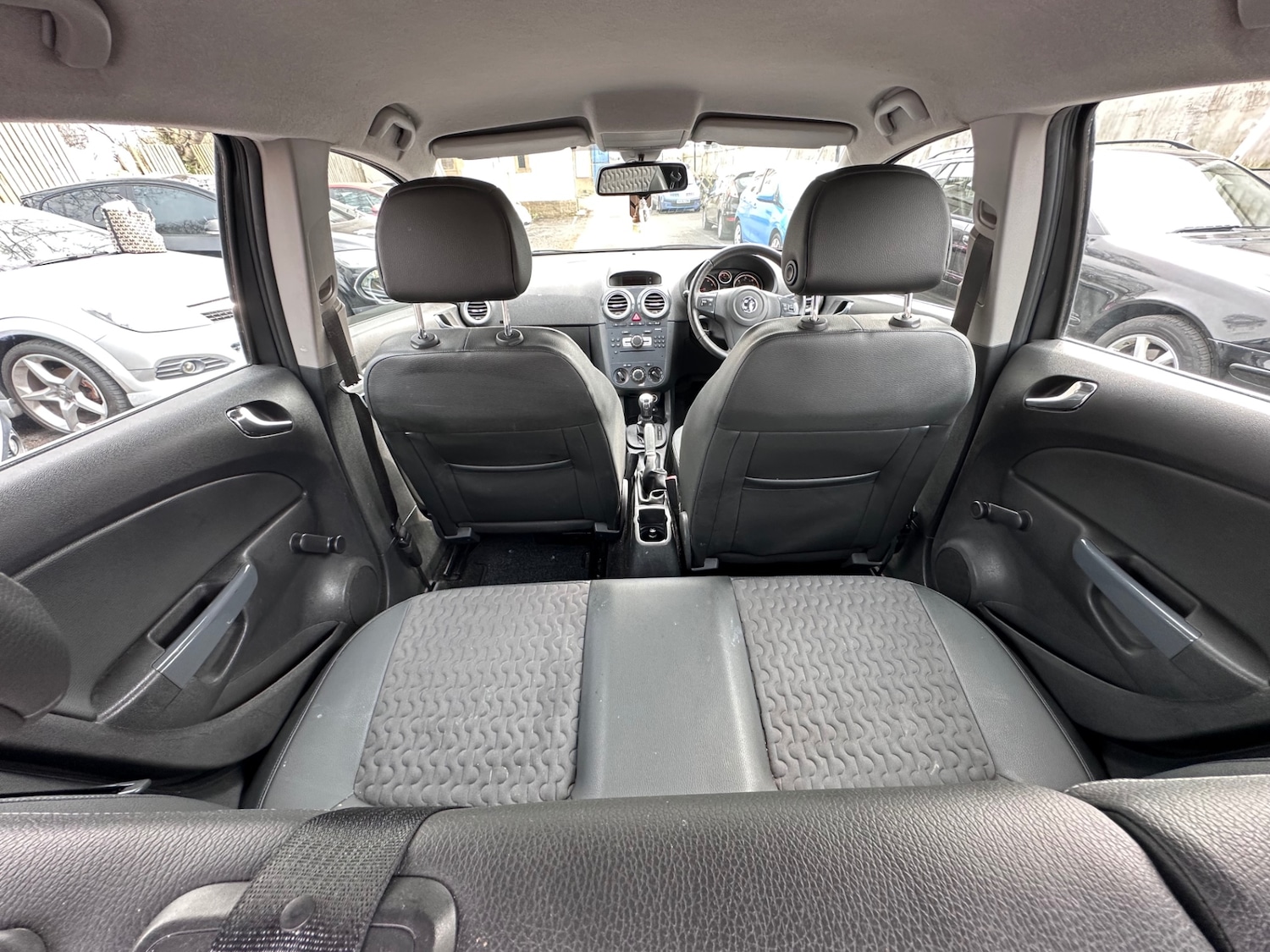 Used Vauxhall Corsa 2011 for sale - 77981963: Photo 16