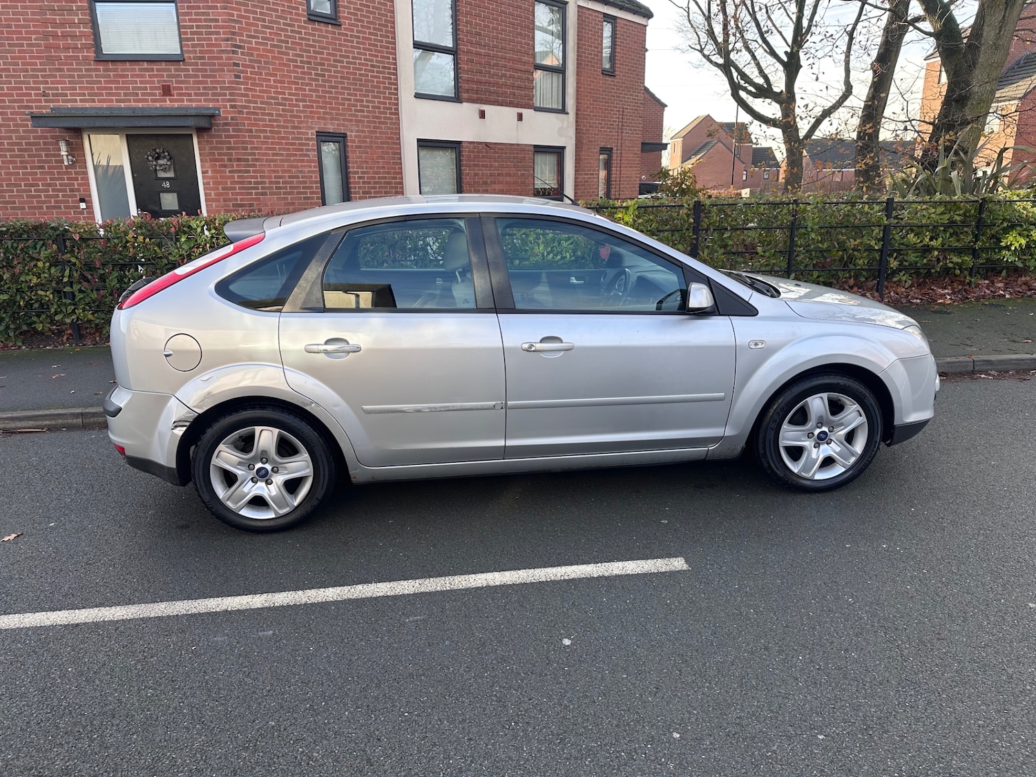 Used Ford Focus 2007 for sale - 76940253: Photo 2