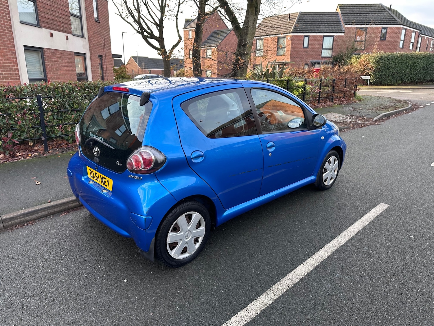 Used Toyota AYGO 2011 for sale - 76940239: Photo 10