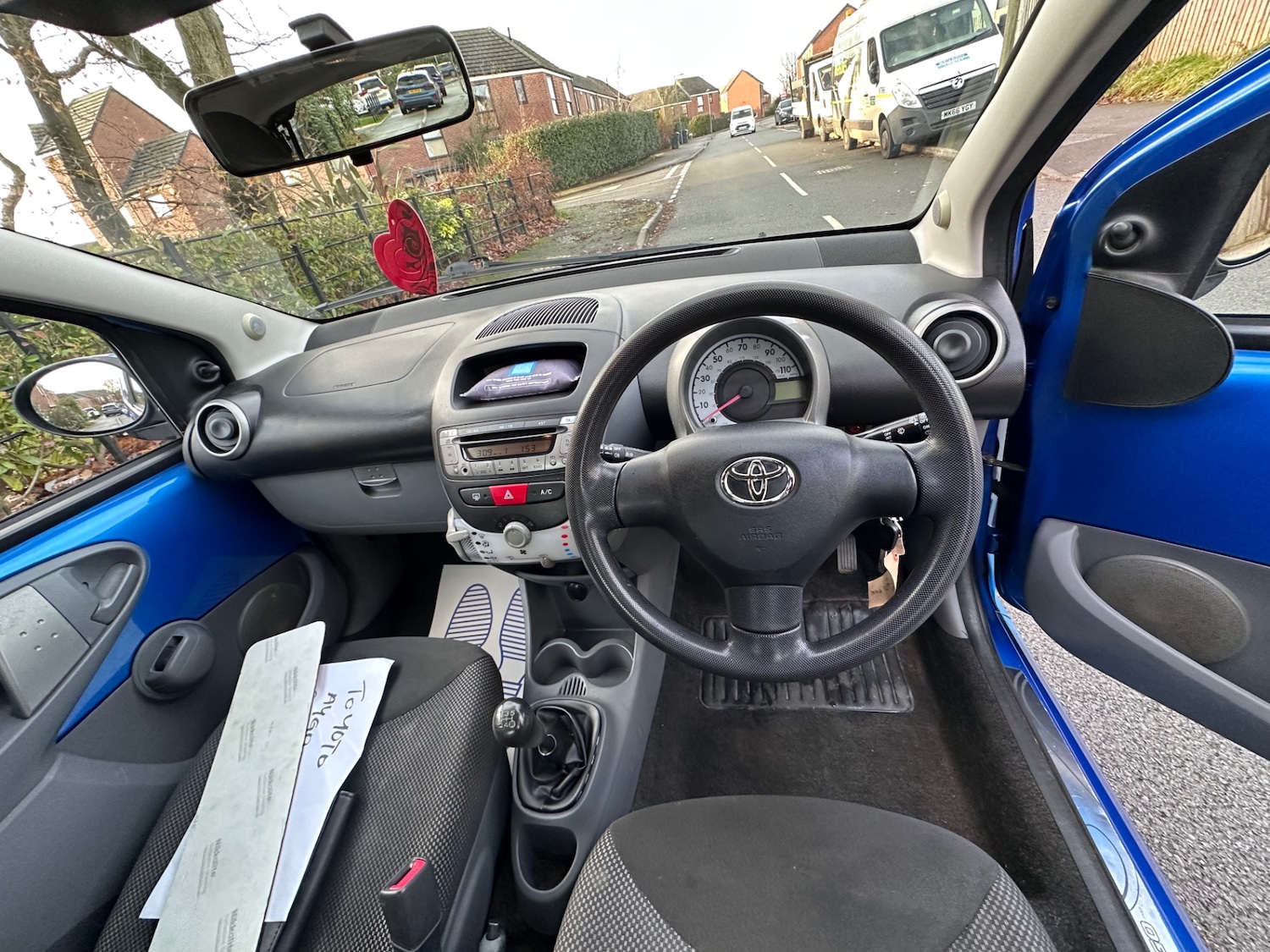 Used Toyota AYGO 2011 for sale - 76940239: Photo 17