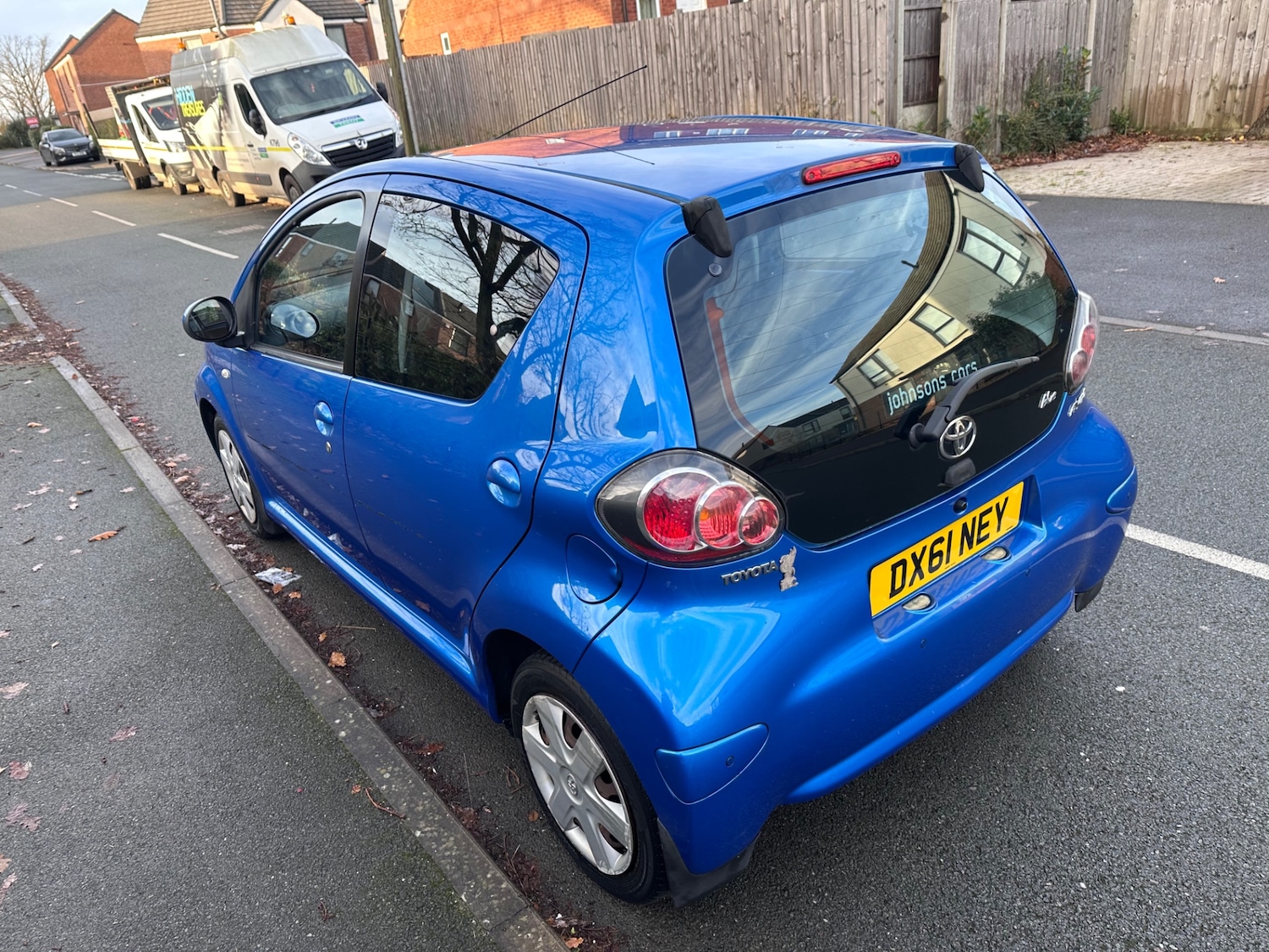 Used Toyota AYGO 2011 for sale - 76940239: Photo 6