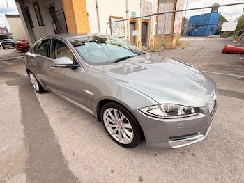 Used Jaguar XF 2013 for sale - 79636307: Photo