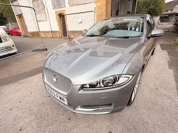 Used Jaguar XF 2013 for sale - 79636307: Photo