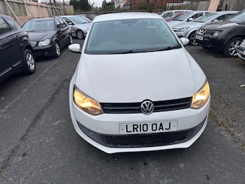 Used Volkswagen Polo 2010 for sale - 77809240: Photo