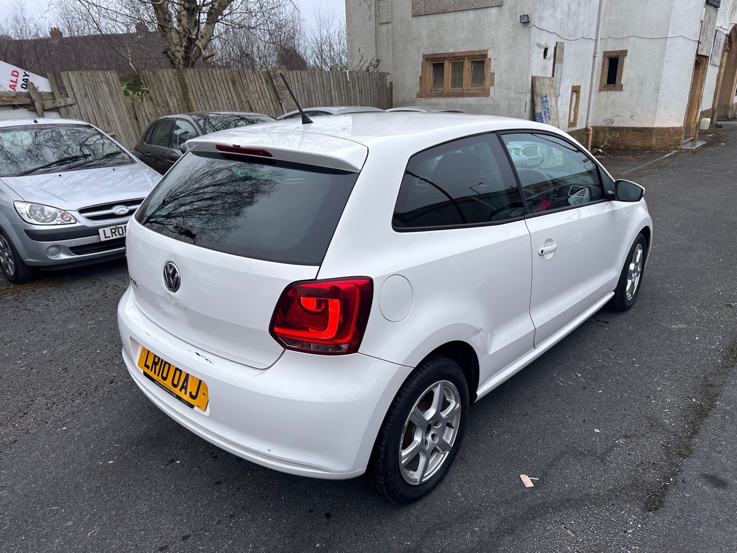 Used Volkswagen Polo 2010 for sale - 77809240: Photo 6