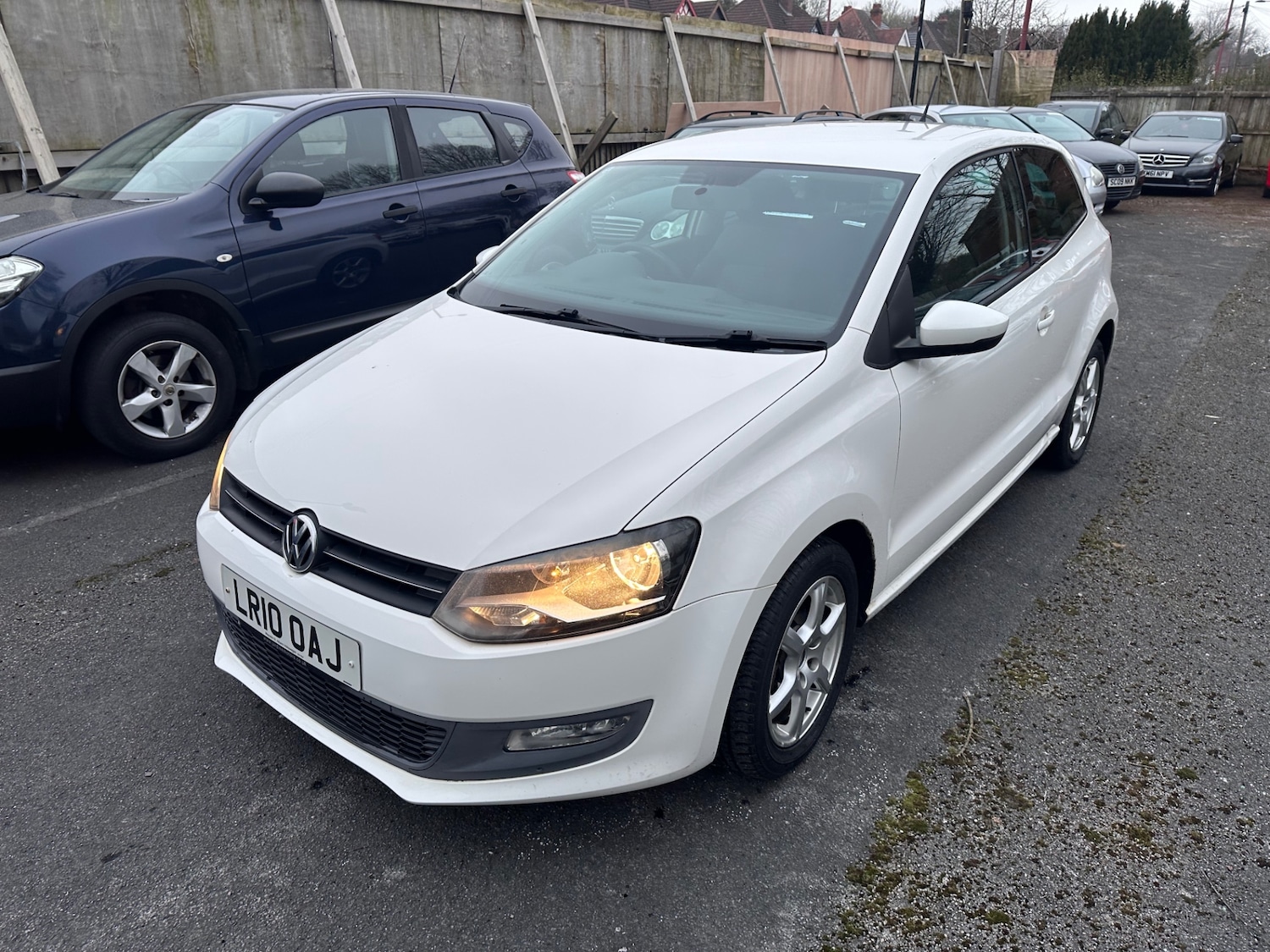 Used Volkswagen Polo 2010 for sale - 77809240: Photo 7