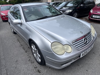 Used Mercedes-Benz C Class 2004 for sale - 78833016: Photo
