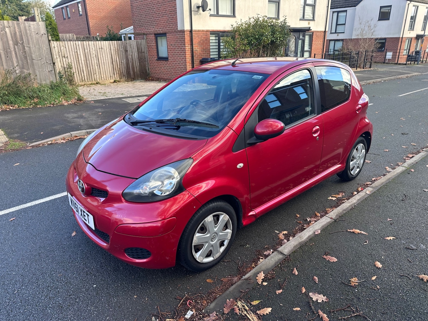 Used Toyota AYGO 2011 for sale - 76671722: Photo 15