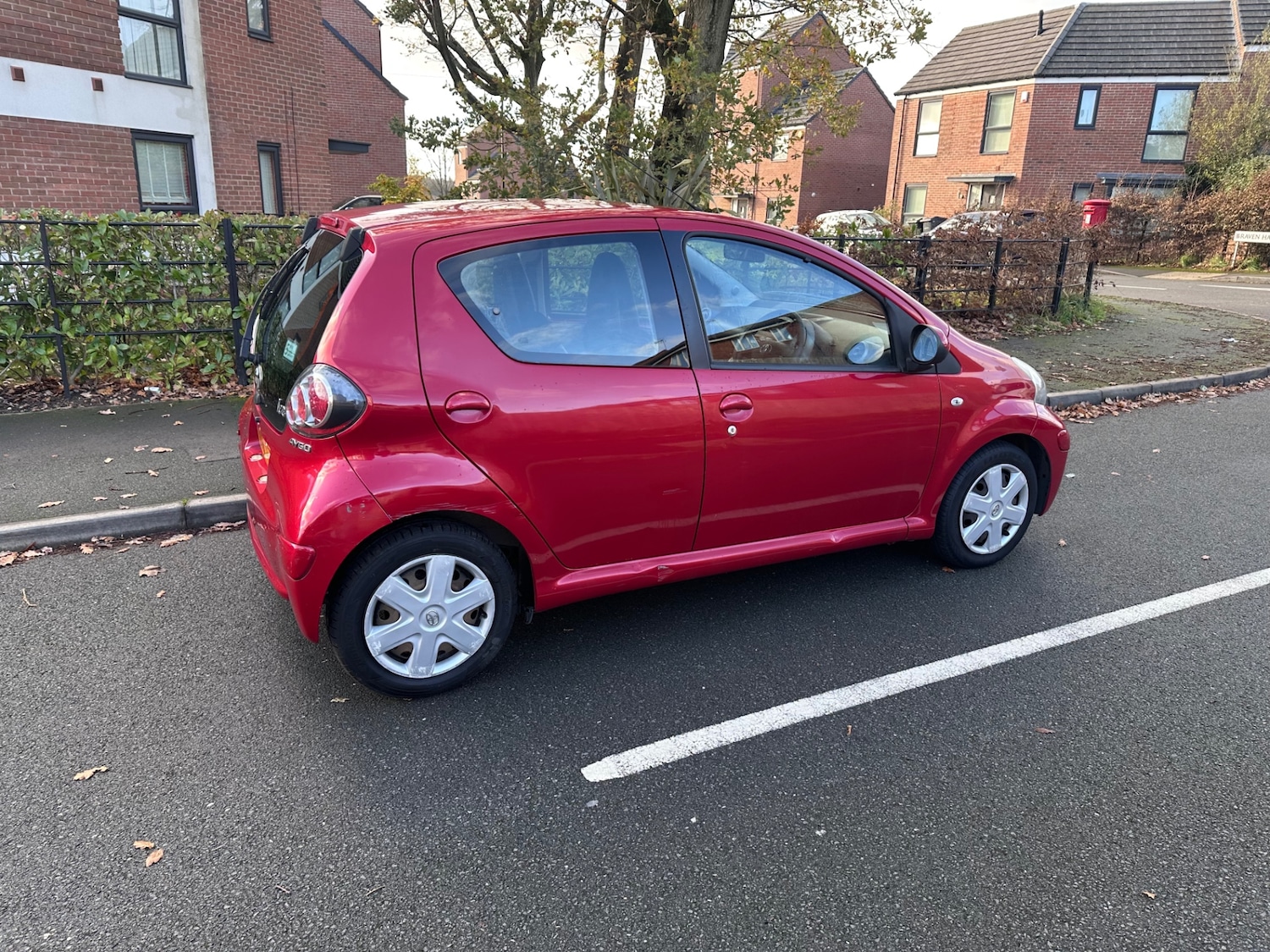 Used Toyota AYGO 2011 for sale - 76671722: Photo 16