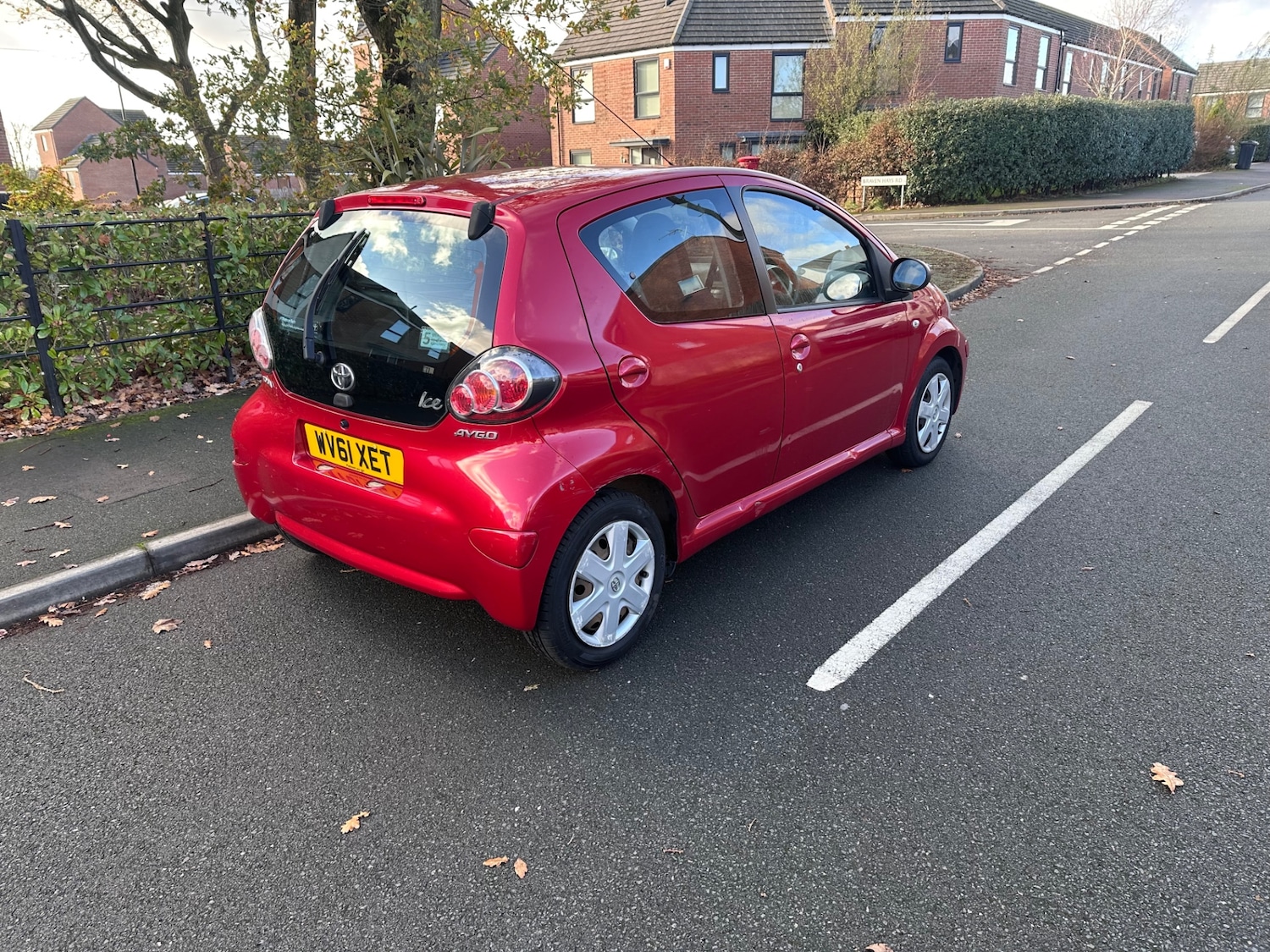 Used Toyota AYGO 2011 for sale - 76671722: Photo 4