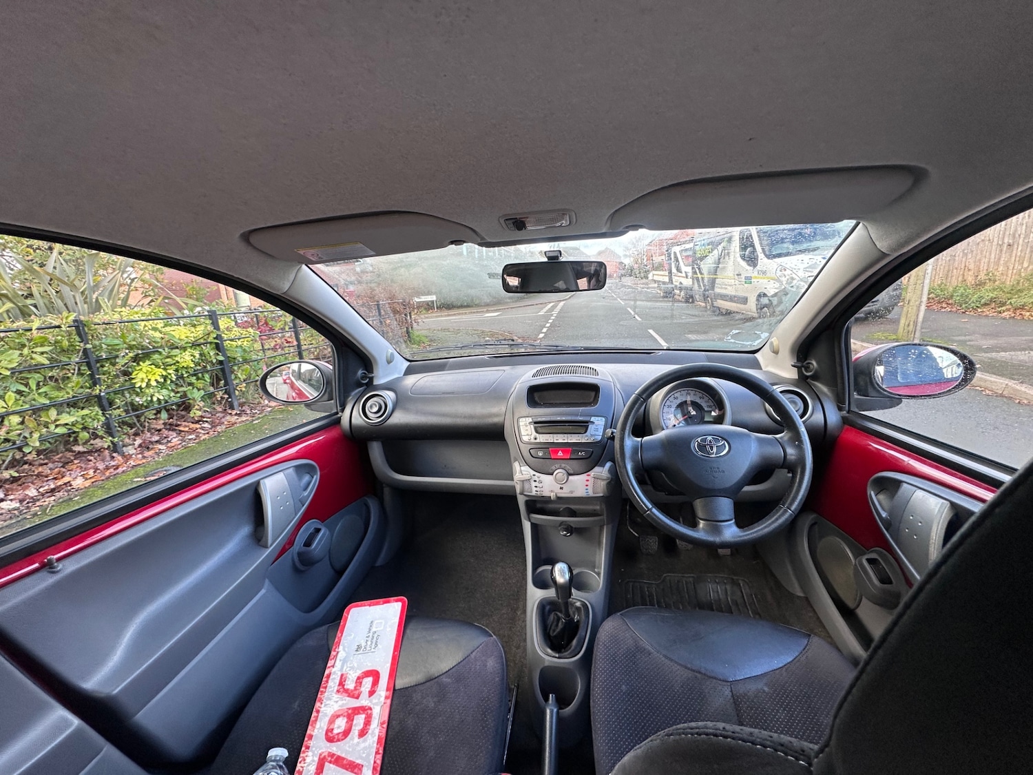 Used Toyota AYGO 2011 for sale - 76671722: Photo 6