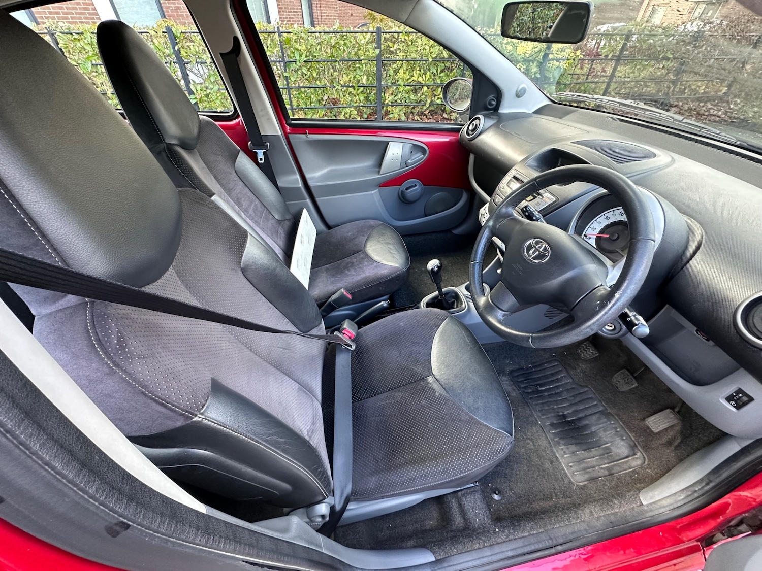 Used Toyota AYGO 2011 for sale - 76671722: Photo 7