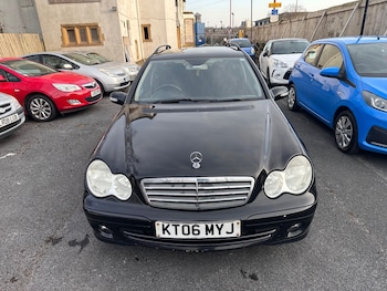 Used Mercedes-Benz C Class 2006 for sale - 77982001: Photo
