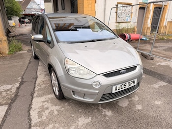 Used Ford S-Max 2009 for sale - 79442589: Photo