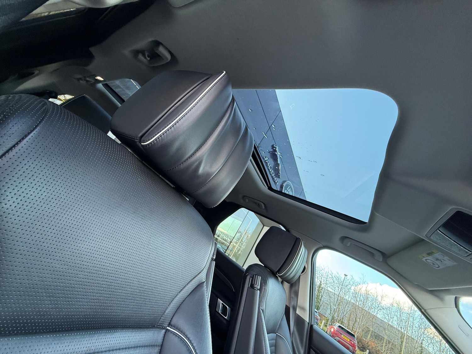 Used Land Rover Discovery 2019 for sale - 77441099: Photo 38