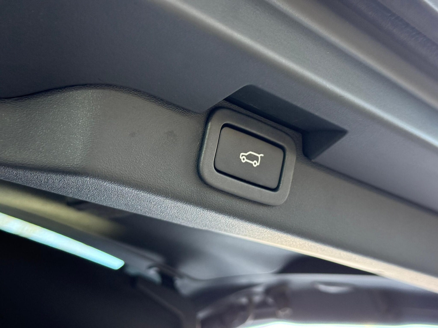 Used Land Rover Discovery 2019 for sale - 77441099: Photo 42