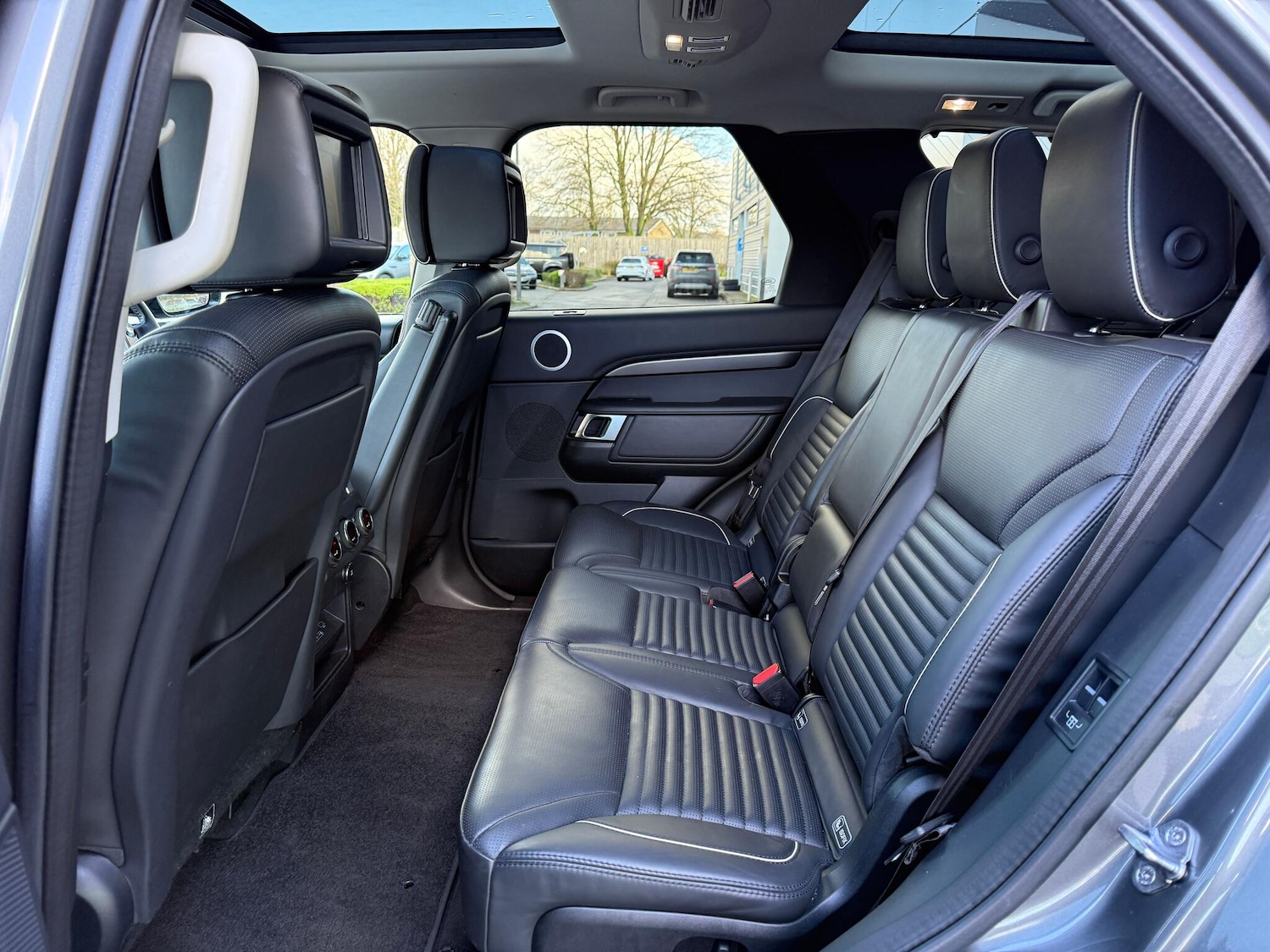 Used Land Rover Discovery 2019 for sale - 77441099: Photo 49