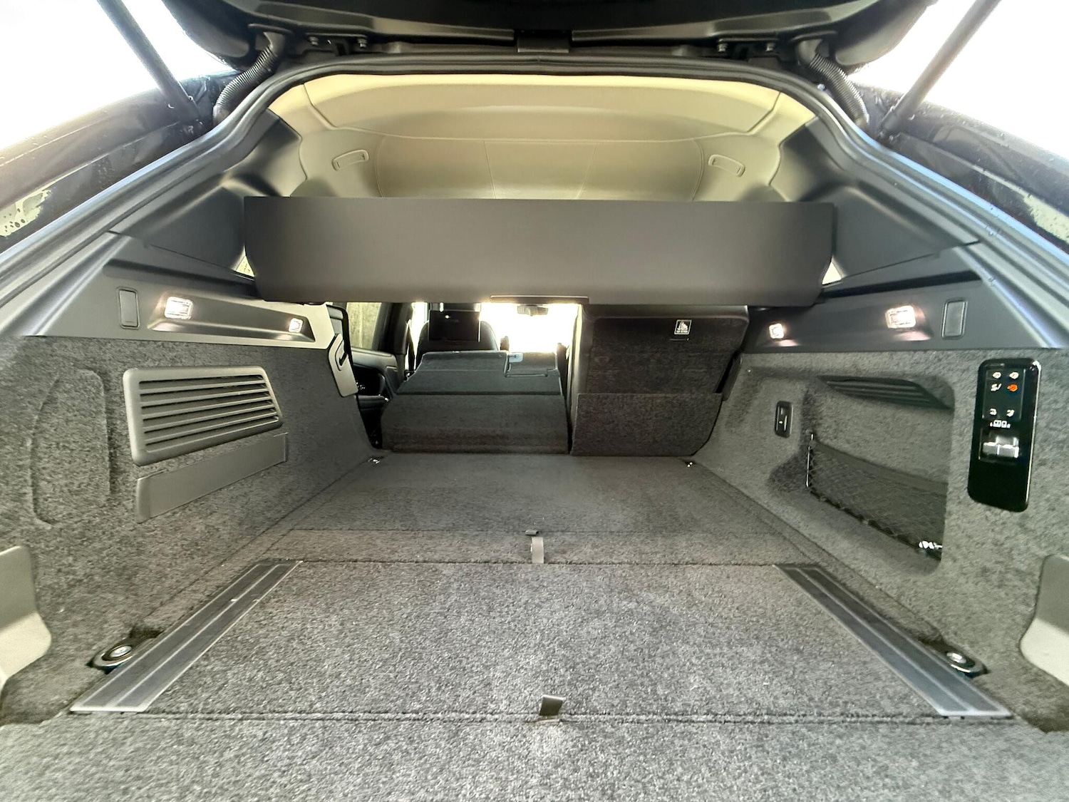 Used Land Rover Range Rover 2023 for sale - 77230159: Photo 49