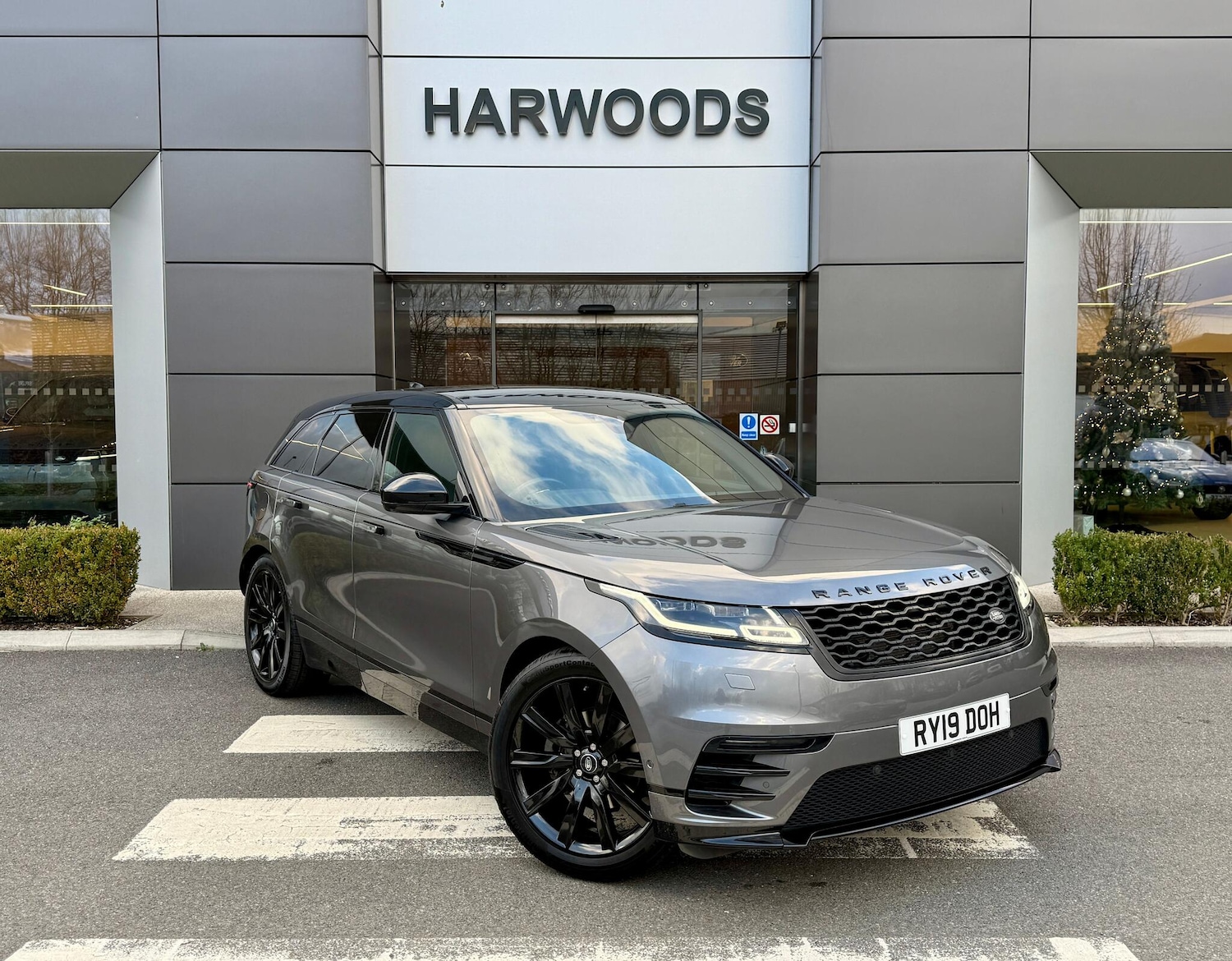 Used Land Rover Range Rover Velar 2019 for sale - 76952326: Photo 1