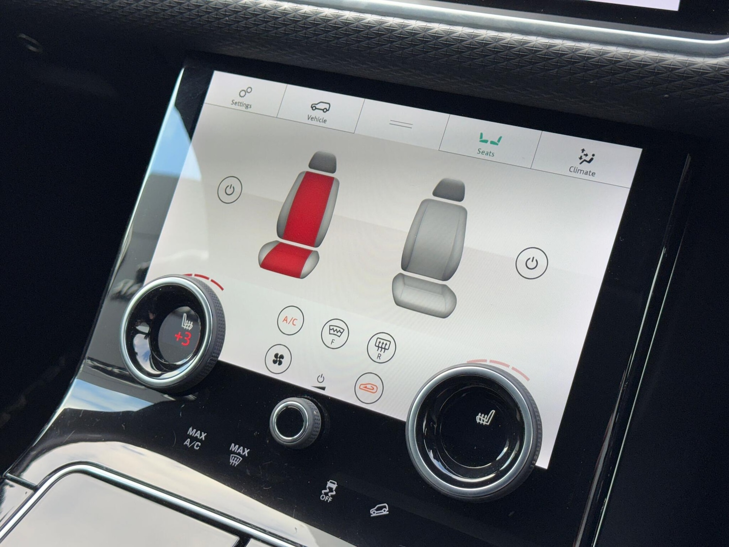 Used Land Rover Range Rover Velar 2019 for sale - 76952326: Photo 17