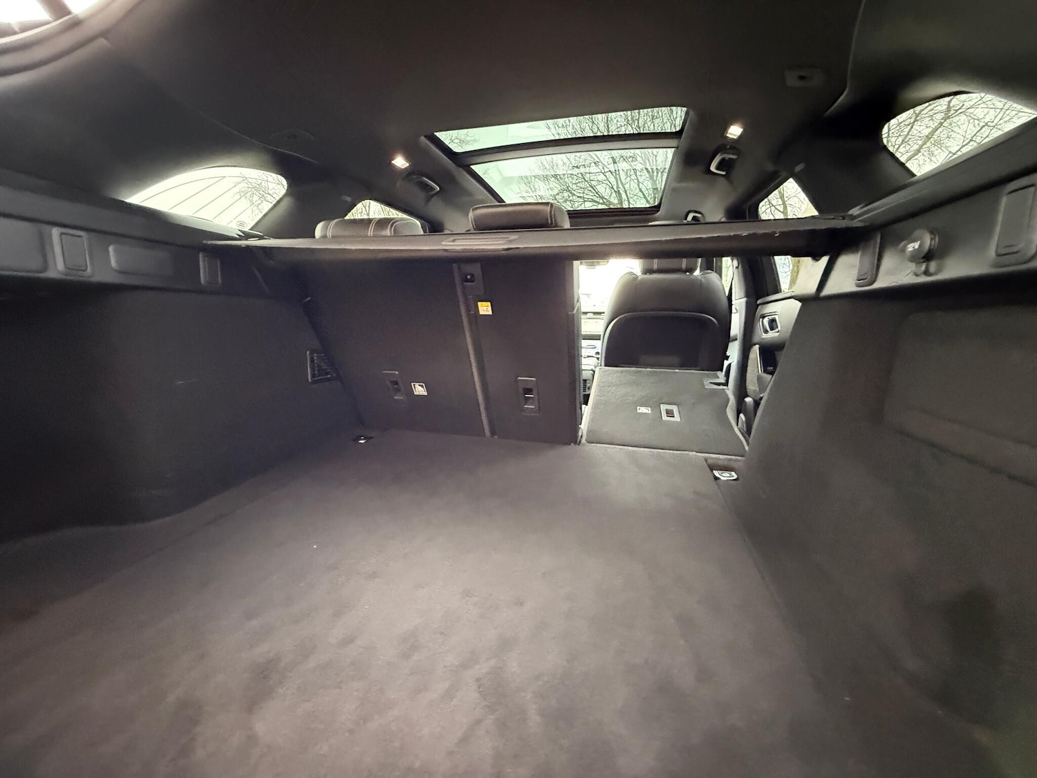 Used Land Rover Range Rover Velar 2019 for sale - 76952326: Photo 42