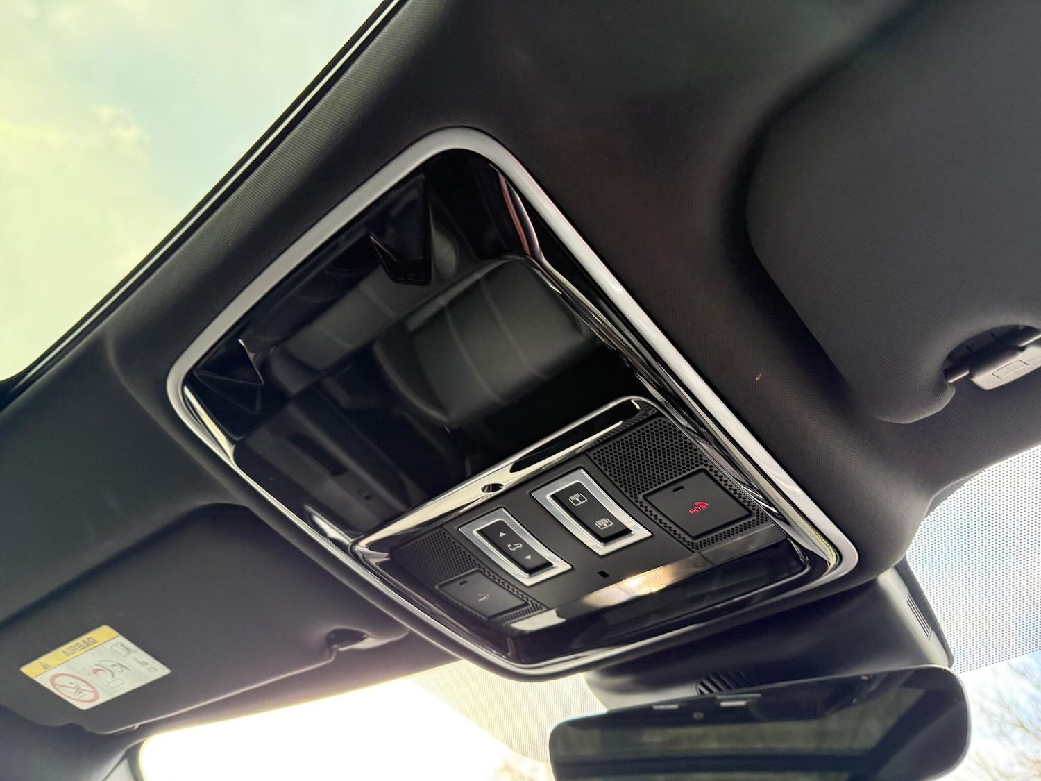 Used Land Rover Range Rover Velar 2019 for sale - 76952326: Photo 51