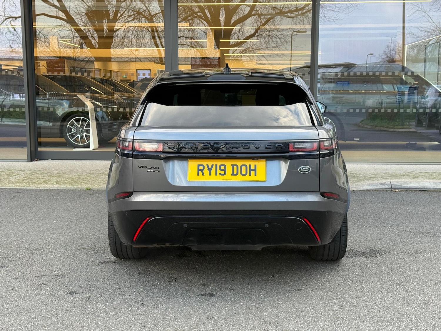 Used Land Rover Range Rover Velar 2019 for sale - 76952326: Photo 6