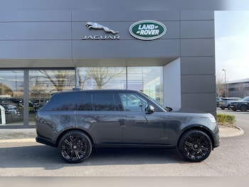 Used Land Rover Range Rover 2025 for sale - 76188700: Photo 2