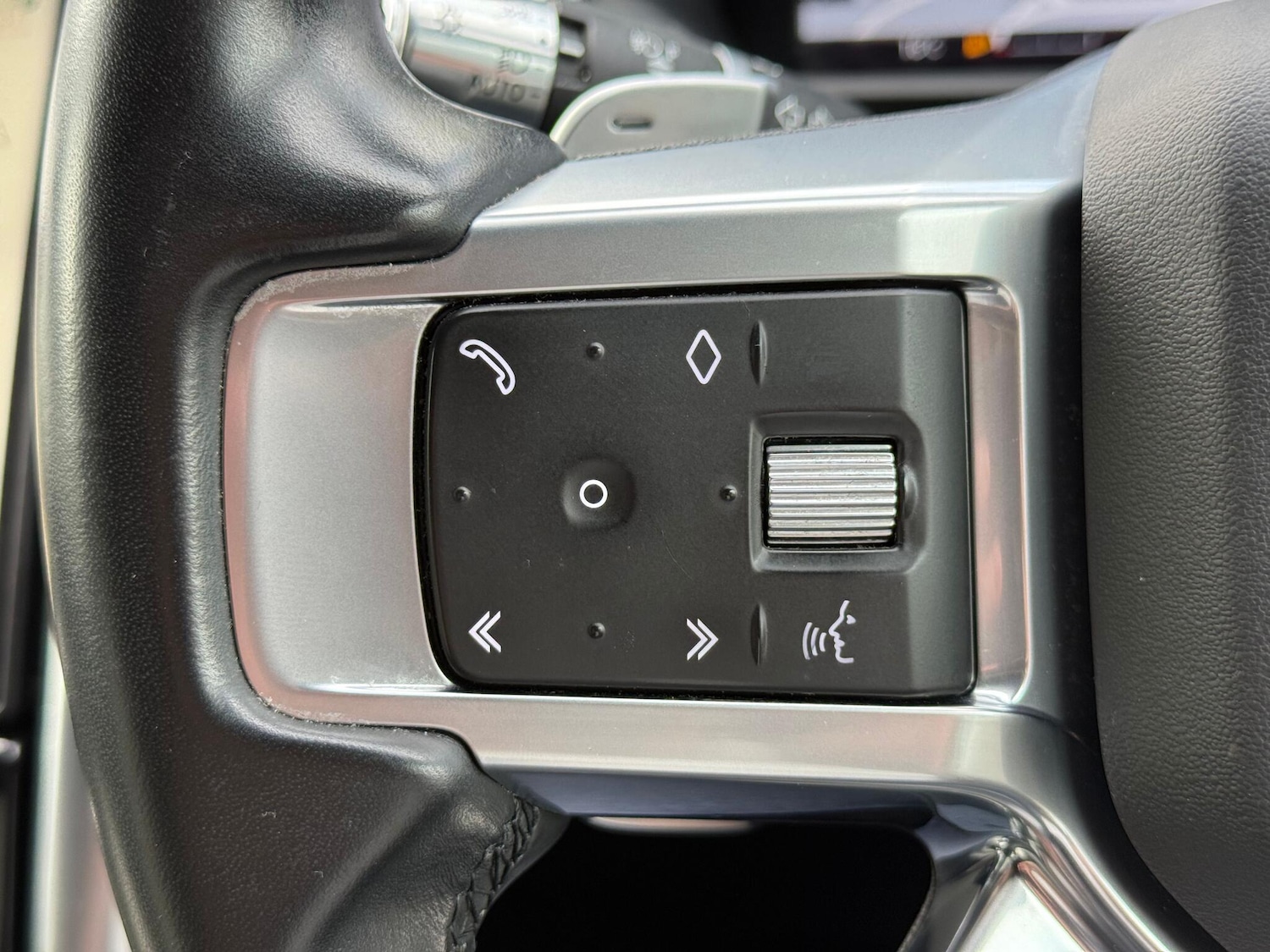 Used Land Rover Discovery 2021 for sale - 76136545: Photo 26