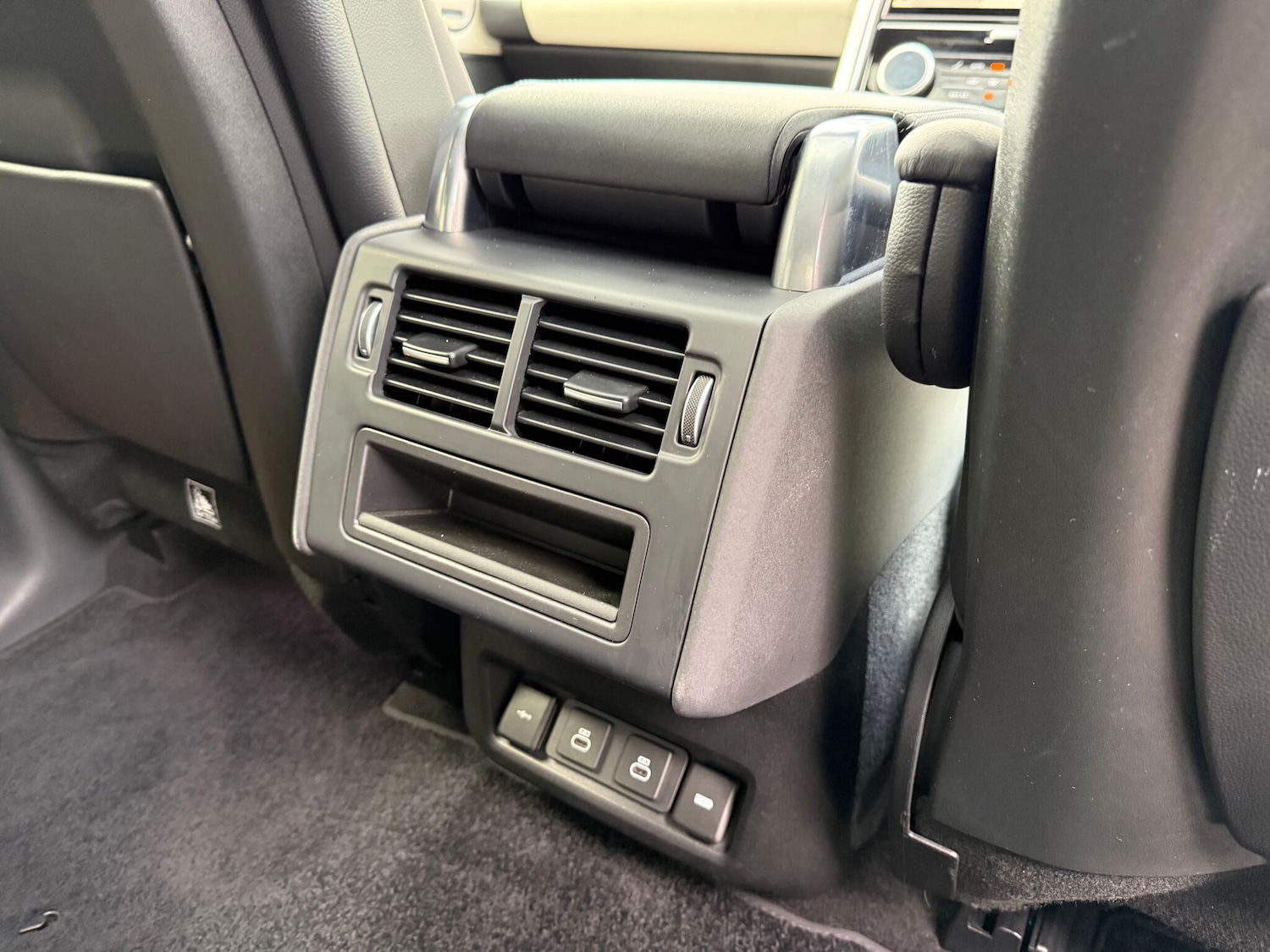 Used Land Rover Discovery 2021 for sale - 76136545: Photo 39